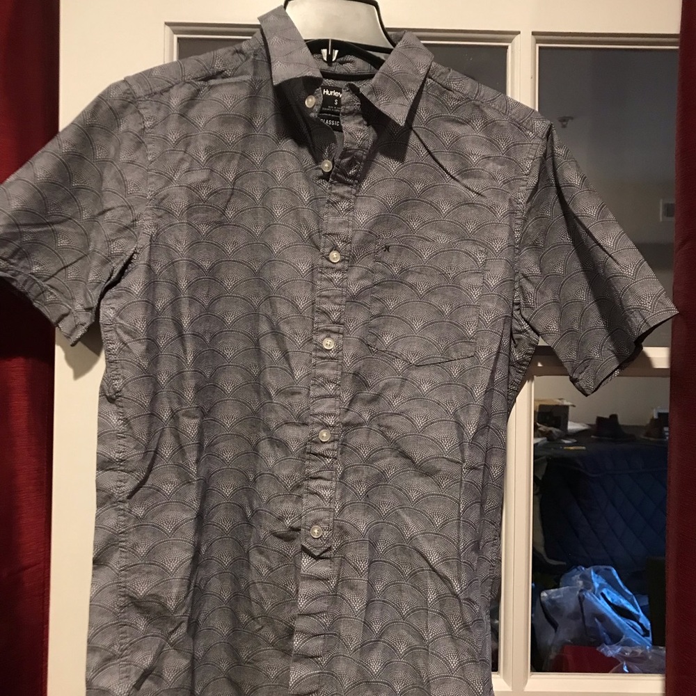 Hurley shirt